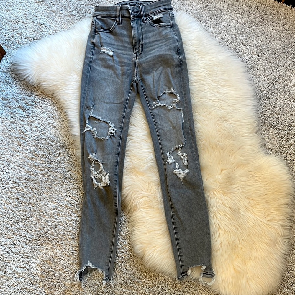 American Eagle Super Hi-Rise Jegging Grey